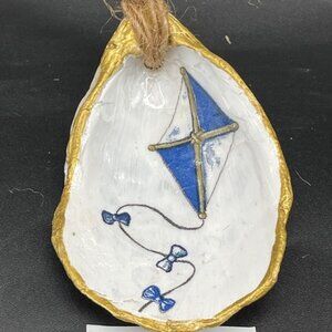 Decoupage Oyster Shell Ornament Decoupage Trinket Dish BLUE & WHITE KITE